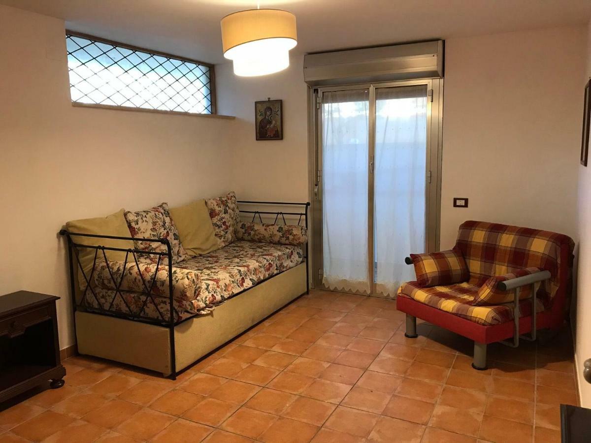 Villetta Della Nonna Mondello Palermo Exterior foto